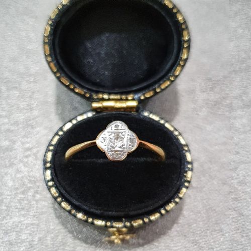 ART DECO RING DIAMOND PLATINUM 18CT GOLD RING FLOWER DESIGN SIZE Q Q - ADDITIONAL PHOTO 1