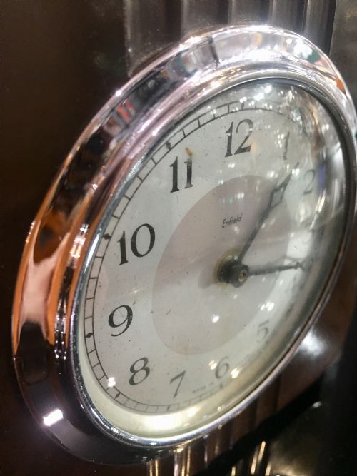 ART DECO BAKELITE ENFIELD MANTLE CLOCK C1932 - ADDITIONAL PHOTO 8
