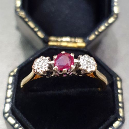 VINTAGE RUBY DIAMOND RING 18CT GOLD SIZE N - ADDITIONAL PHOTO 2