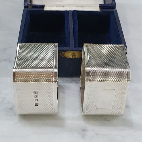 geo vi pair sterling silver boxed napkin rings engine turned design with blank cartouche for engraving - CATEGORY: ANTIQUE SILVER - DATED 1960