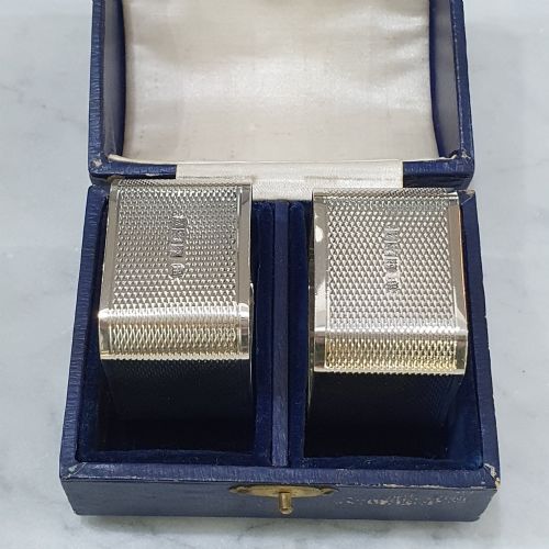 GEO VI PAIR STERLING SILVER BOXED NAPKIN RINGS ENGINE TURNED DESIGN WITH BLANK CARTOUCHE FOR ENGRAVING - ADDITIONAL PHOTO 4