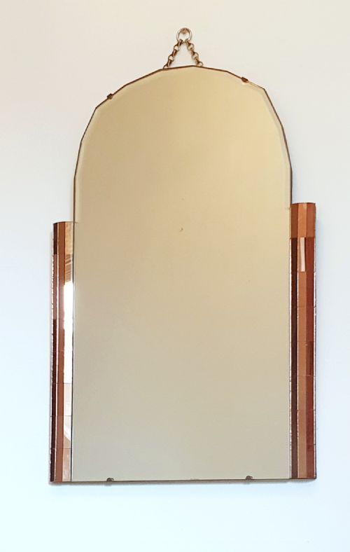 ART DECO MIRROR ODEON DESIGN WITH AMBER PANEL DETAILING BEVELLED GLASS SCALLOPED ARCH TOP ORIGINAL HANGING CHAIN WOODEN BACKING - ADDITIONAL PHOTO 2