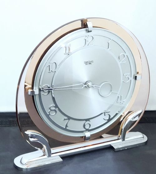 art deco clock in pink peach mirrored glass quartz movement mantel clock 12 mo guarantee - CATEGORY: ANTIQUE CLOCKS - DATED 1930