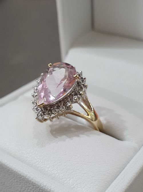 MORGANITE 3CTS PEAR CUT WITH DIAMOND HALO 9CT GOLD RING SIZE P - ADDITIONAL PHOTO 7