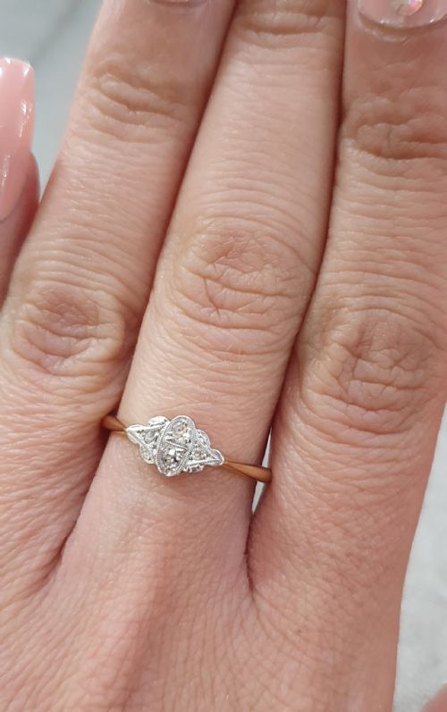 ART DECO PLATINUM SET DIAMONDS ON 9CT GOLD RING SIZE N - ADDITIONAL PHOTO 10