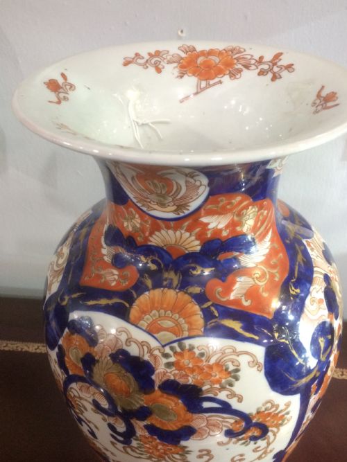 MEIJI PERIOD18681912 IMARI VASE - ADDITIONAL PHOTO 1
