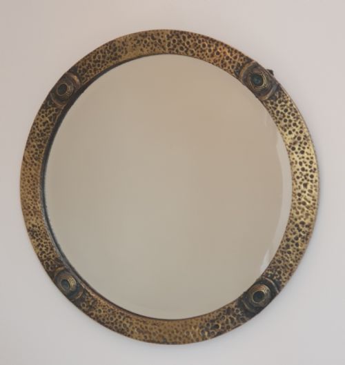 ARTS CRAFTS HAMMERED BRASS MIRROR C1910 READY TO HANG WALL MIRROR - ADDITIONAL PHOTO 2