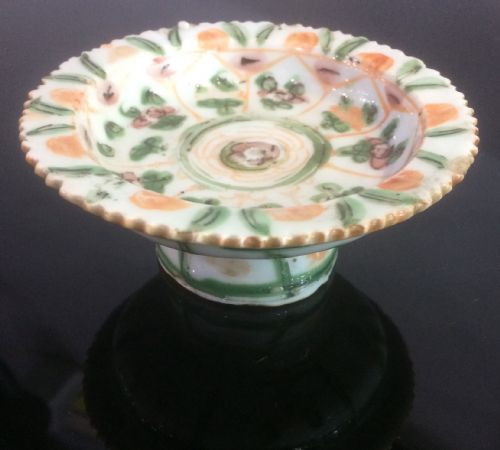 RARE THAI 18THC BENJARONG STEM DISH - ADDITIONAL PHOTO 1
