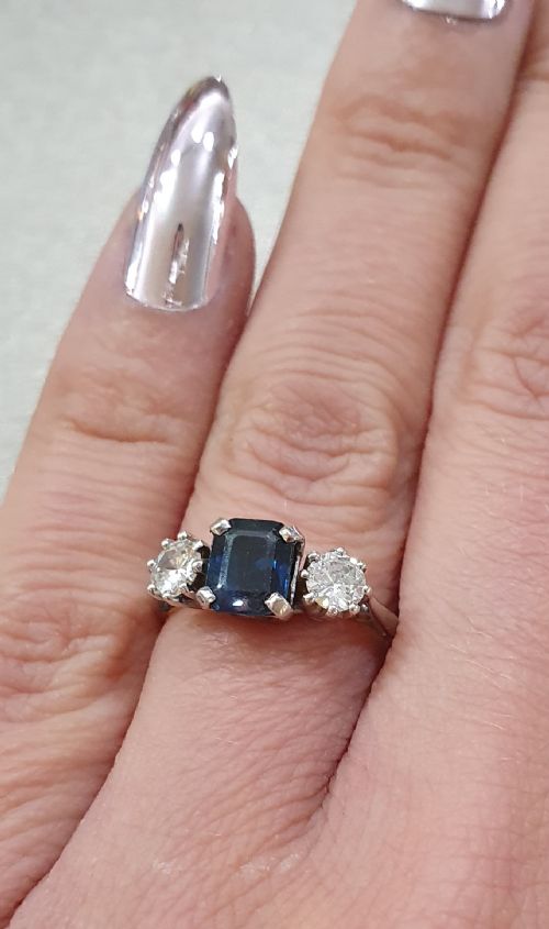 ART DECO SAPPHIRE 12CT DIAMOND 18CT GOLD RING TRILOGY SIZE L - ADDITIONAL PHOTO 10