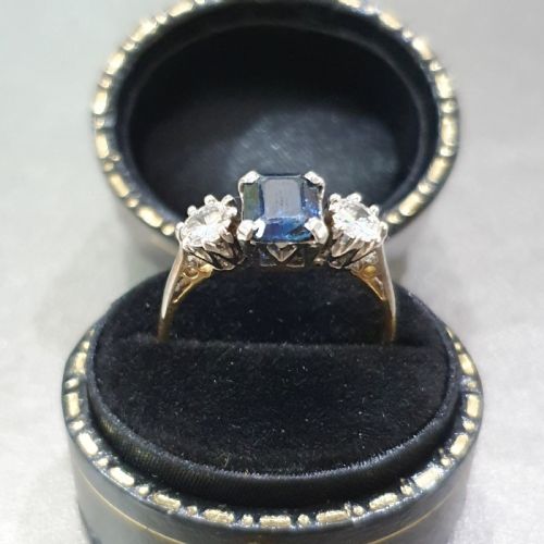 ART DECO SAPPHIRE 12CT DIAMOND 18CT GOLD RING TRILOGY SIZE L - ADDITIONAL PHOTO 13