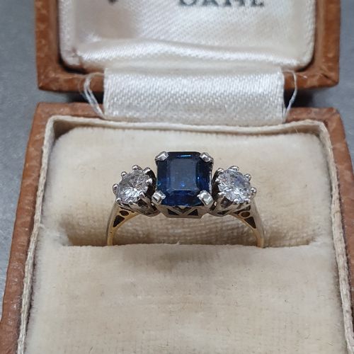 ART DECO SAPPHIRE 12CT DIAMOND 18CT GOLD RING TRILOGY SIZE L - ADDITIONAL PHOTO 1