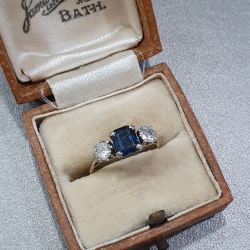 ART DECO SAPPHIRE 12CT DIAMOND 18CT GOLD RING TRILOGY SIZE L - ADDITIONAL PHOTO 6