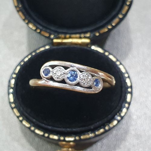 ART DECO DIAMOND CEYLON SAPPHIRE PLATINUM 9CT GOLD TOURBILLON DESIGN RING SIZE P - ADDITIONAL PHOTO 5