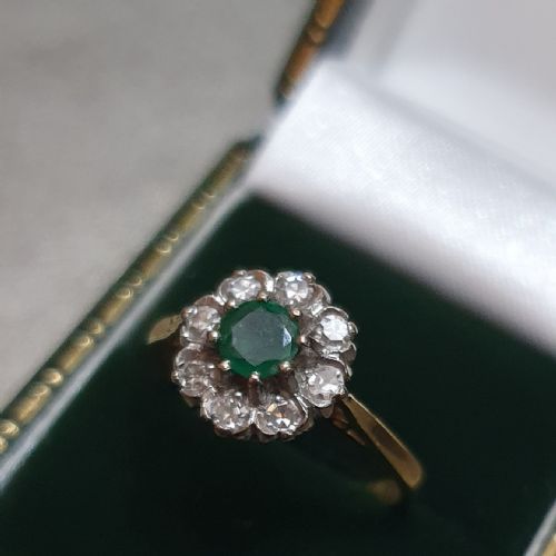 ART DECO EMERALD DIAMOND 18CT GOLD FLOWER HALO RING SIZE M - ADDITIONAL PHOTO 3