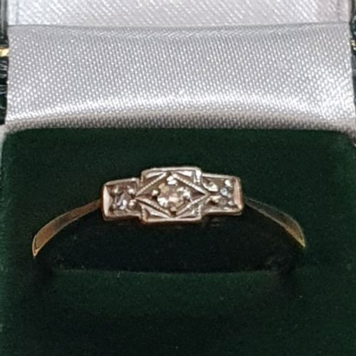 ART DECO PALLADIUM SET DIAMONDS GEOMETRIC DESIGN ON 9CT GOLD RING SIZE R - ADDITIONAL PHOTO 2