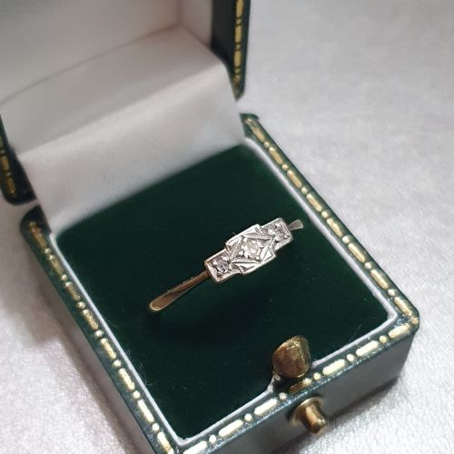 ART DECO PALLADIUM SET DIAMONDS GEOMETRIC DESIGN ON 9CT GOLD RING SIZE R - ADDITIONAL PHOTO 13