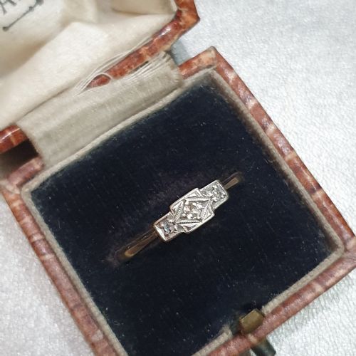 ART DECO PALLADIUM SET DIAMONDS GEOMETRIC DESIGN ON 9CT GOLD RING SIZE R - ADDITIONAL PHOTO 16