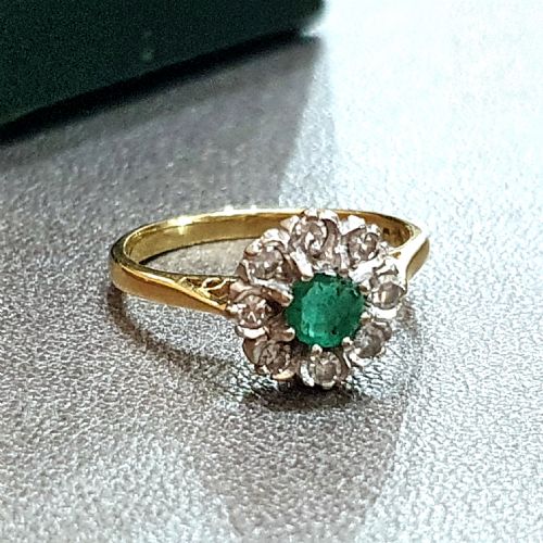 ART DECO EMERALD DIAMOND 18CT GOLD FLOWER HALO RING SIZE M - ADDITIONAL PHOTO 4
