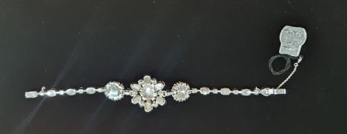 CHRISTIAN DIOR VINTAGE 1950S BLUE CRYSTAL BRACELET WITH ORIGINAL TAGS BOX - ADDITIONAL PHOTO 6