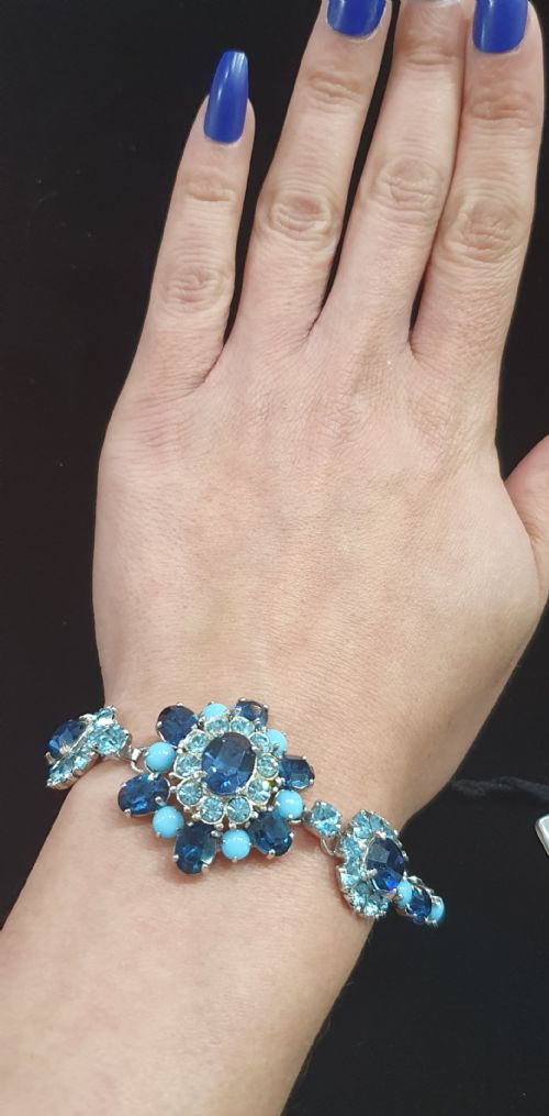 CHRISTIAN DIOR VINTAGE 1950S BLUE CRYSTAL BRACELET WITH ORIGINAL TAGS BOX - ADDITIONAL PHOTO 7