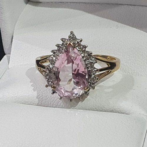 MORGANITE 3CTS PEAR CUT WITH DIAMOND HALO 9CT GOLD RING SIZE P - ADDITIONAL PHOTO 3