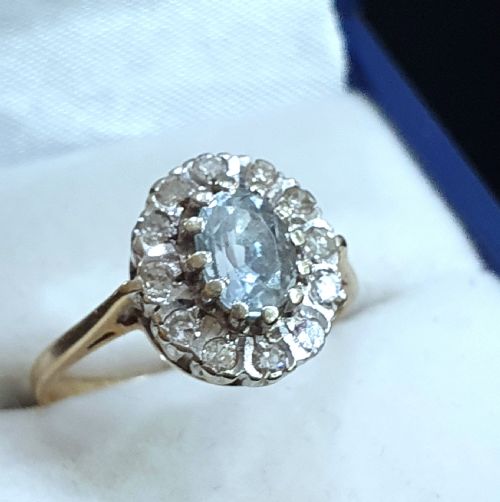 1930S ART DECO AQUAMARINE 12 DIAMOND HALO ON 9CT GOLD RING SIZE L M - ADDITIONAL PHOTO 8