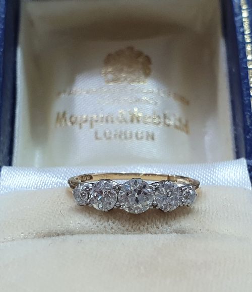 MAPPIN WEBB 1930S 5 DIAMOND 18CT GOLD HALF ETERNITY RING SIZE M - ADDITIONAL PHOTO 2