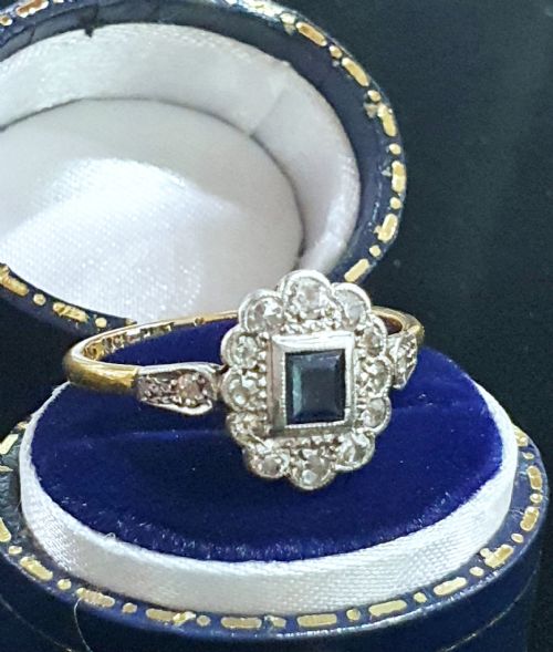 1930s art deco princess sapphire diamonds 18ct gold ring size r - CATEGORY: ANTIQUE JEWELLERY - DATED 1930