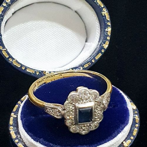 1930S ART DECO PRINCESS SAPPHIRE DIAMONDS 18CT GOLD RING SIZE R - ADDITIONAL PHOTO 14