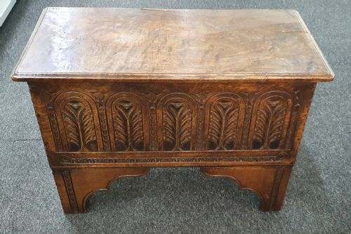 ARTS CRAFTS CARVED OAK COFFER C1900 - ADDITIONAL PHOTO 1