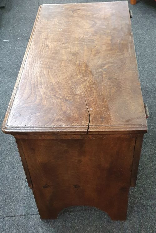 ARTS CRAFTS CARVED OAK COFFER C1900 - ADDITIONAL PHOTO 10