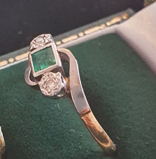 ART DECO PLATINUM SET PRINCESS EMERALD ILLUSION SET DIAMOND SHOULDERS 18CT GOLD RING SIZE N - ADDITIONAL PHOTO 5