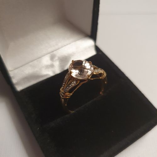 OVAL CUT MORGANITE DIAMOND ON SPLIT SHOULDERS 9CT GOLD RING SIZE N - ADDITIONAL PHOTO 15