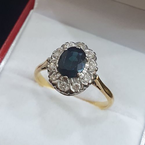 LATE ART DECO 1CT SAPPHIRE DIAMOND HALO 18CT GOLD RING C1930S50S - ADDITIONAL PHOTO 3