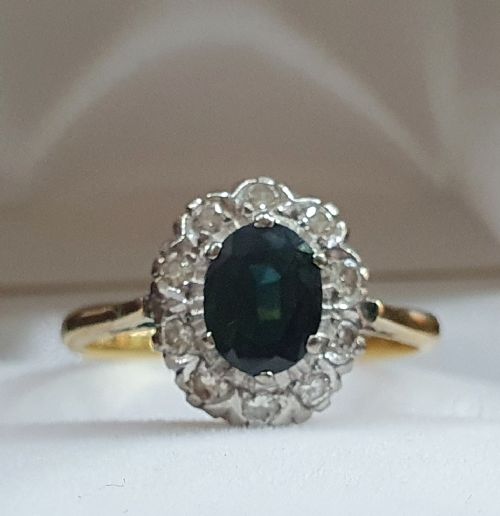 LATE ART DECO 1CT SAPPHIRE DIAMOND HALO 18CT GOLD RING C1930S50S - ADDITIONAL PHOTO 7