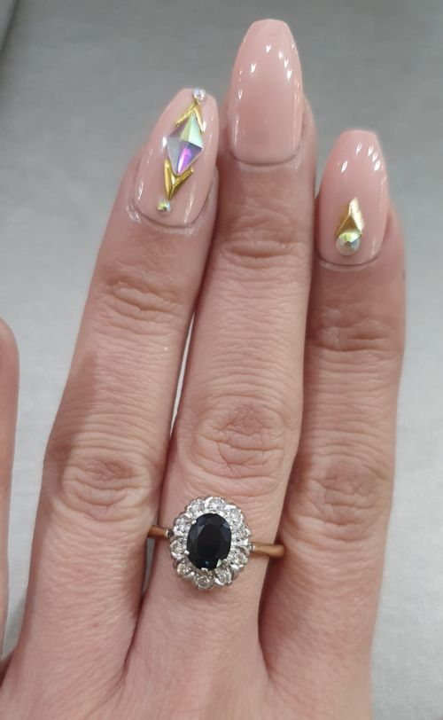 LATE ART DECO 1CT SAPPHIRE DIAMOND HALO 18CT GOLD RING C1930S50S - ADDITIONAL PHOTO 9
