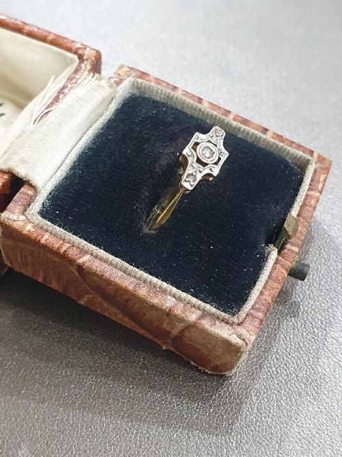 ART DECO PLATINUM SET DIAMONDS 18CT GOLD RING C1915 - ADDITIONAL PHOTO 16