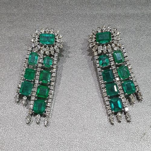 18CT WHITE GOLD 11CT EMERALD 3CT DIAMOND GATSBY DROP EARRINGS WITH CLIP POSTS C1940S - ADDITIONAL PHOTO 5