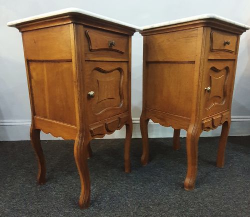EARLY 1900S PAIR FRENCH MARBLE TOP OAK BEDSIDE CABINETS - ADDITIONAL PHOTO 13
