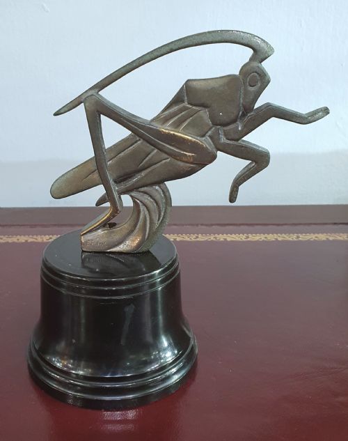 FRENCH ART DECO ETLING SIGNED BRONZE GRASSHOPPER CAR MASCOT ON BAKELITE PLINTH C1920S PARIS - ADDITIONAL PHOTO 9