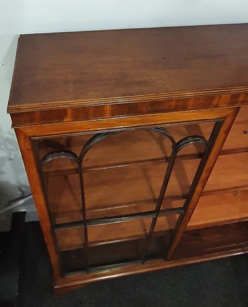 LATE 19TH CENTURY GLAZED MAHOGANY ADJUSTABLE SHELVED BOOKCASE - ADDITIONAL PHOTO 7