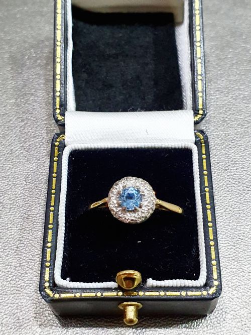 EDWARDIAN ART DECO AQUAMARINE DIAMOND HALO 18CT GOLD RING SIZE R - ADDITIONAL PHOTO 9