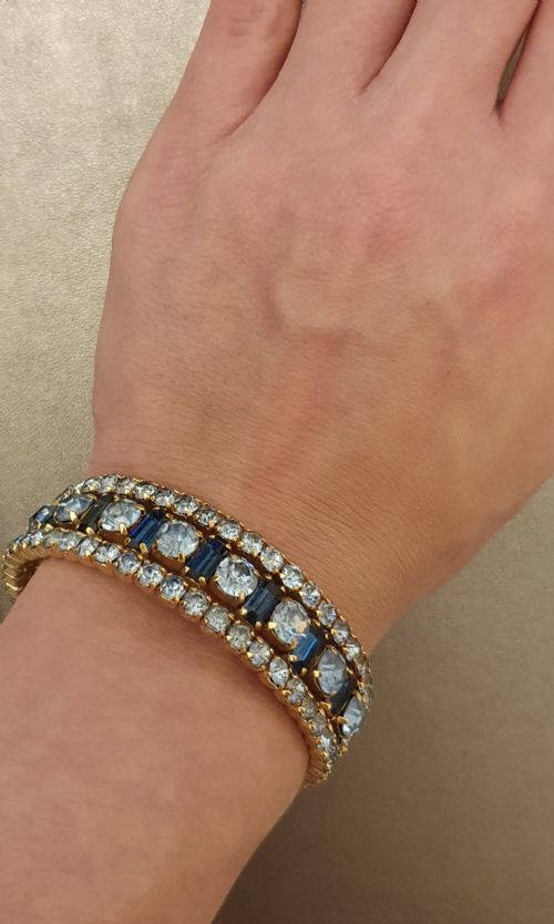 1950S AQUA SAPPHIRE BLUE RHINESTONE CRYSTAL GOLDTONE CUFF BRACELET - ADDITIONAL PHOTO 8