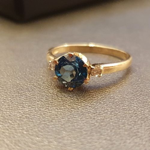 LONDON BLUE TOPAZ WHITE TOPAZ SHOULDERS 9CT GOLD RING SIZE O - ADDITIONAL PHOTO 10