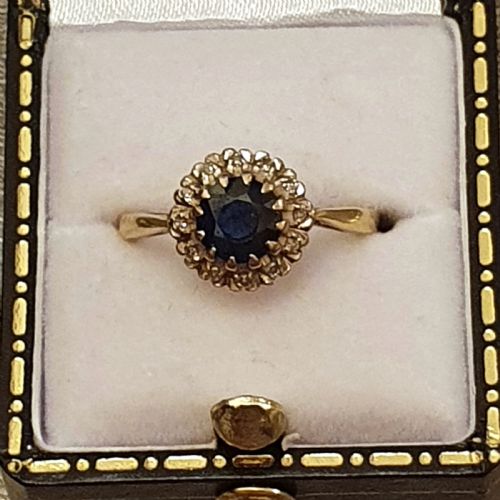 SAPPHIRE DIAMOND HALO 18CT GOLD RING SIZE M - ADDITIONAL PHOTO 1