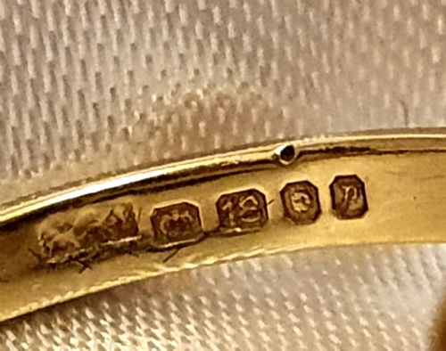 SAPPHIRE DIAMOND HALO 18CT GOLD RING SIZE M - ADDITIONAL PHOTO 4