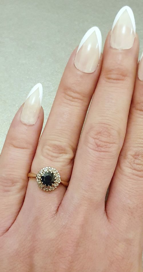 SAPPHIRE DIAMOND HALO 18CT GOLD RING SIZE M - ADDITIONAL PHOTO 7