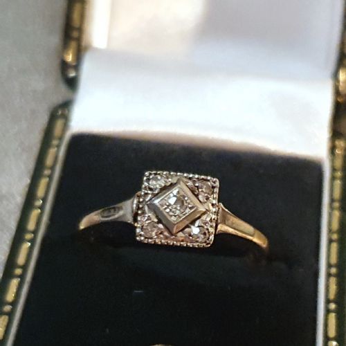 ART DECO 1920S30S GEOMETRIC PLATINUM SET DIAMOND 18CT GOLD RING SIZE O - ADDITIONAL PHOTO 2