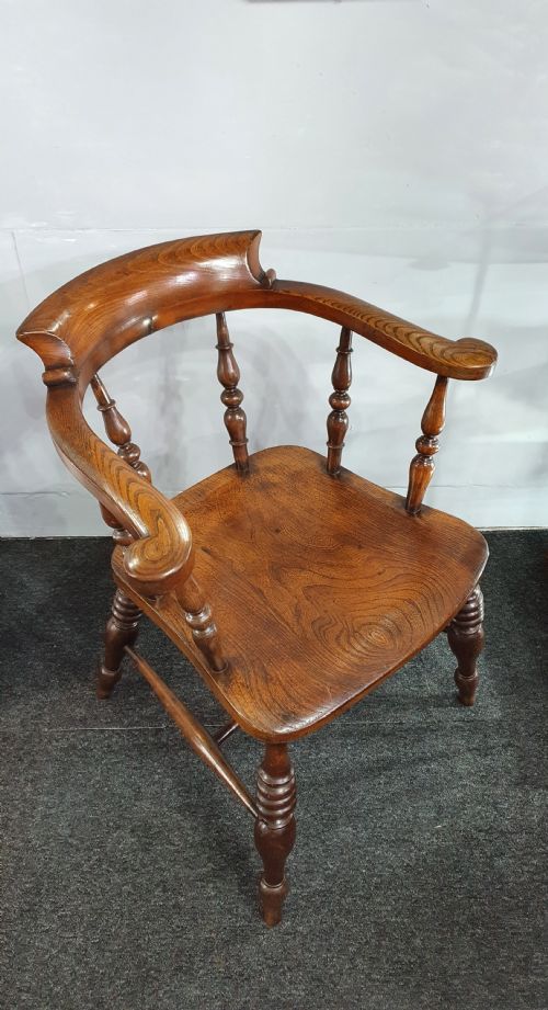 midvictorian smoker's bow windsor armchair - CATEGORY: ANTIQUE CHAIRS - DATED VICTORIAN