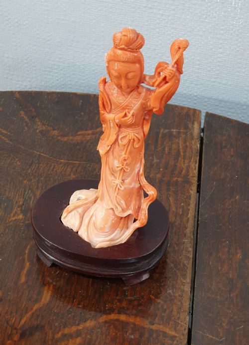 REPUBLICAN PERIOD 19111949 CORAL CARVING OF GUANYIN - ADDITIONAL PHOTO 1